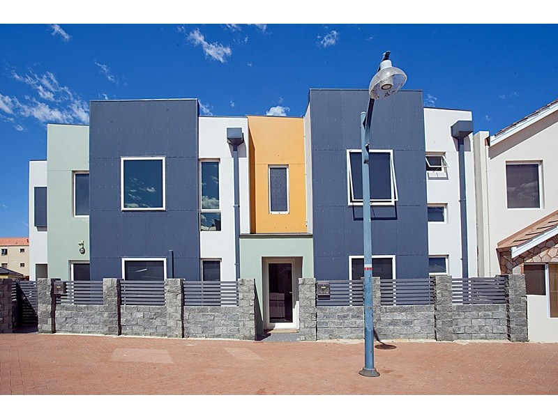 3/11 Hammersmith Court, Joondalup WA 6027