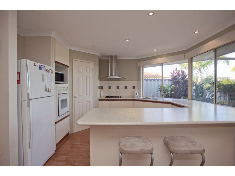 19A Ridge Close, Edgewater WA 6027