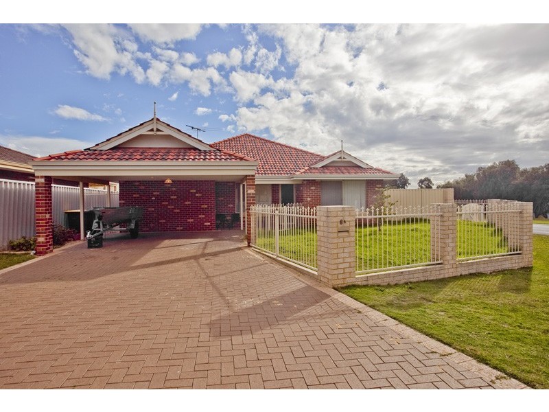 6A Larkspur Place, Heathridge WA 6027
