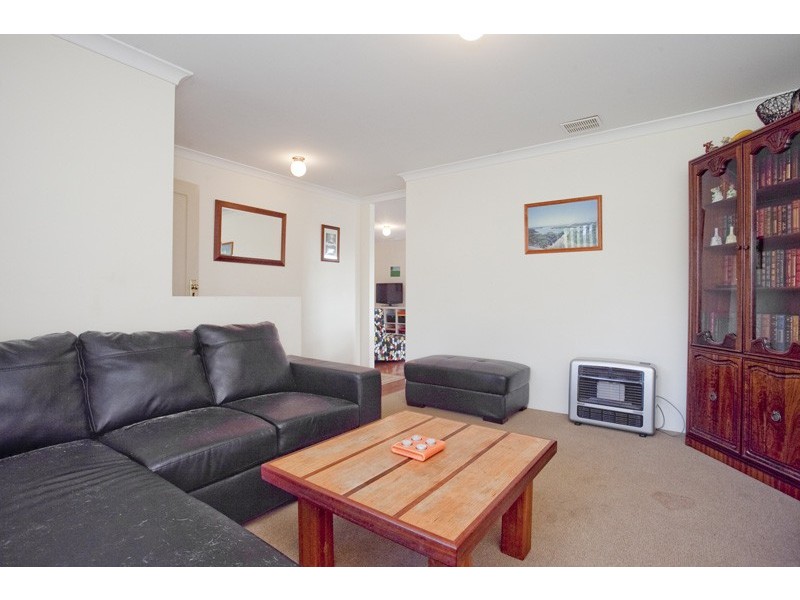 6A Larkspur Place, Heathridge WA 6027