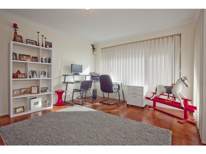 6A Larkspur Place, Heathridge WA 6027