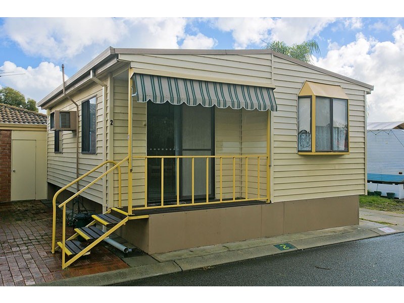 2/30 Mangano Place, Wanneroo WA 6065