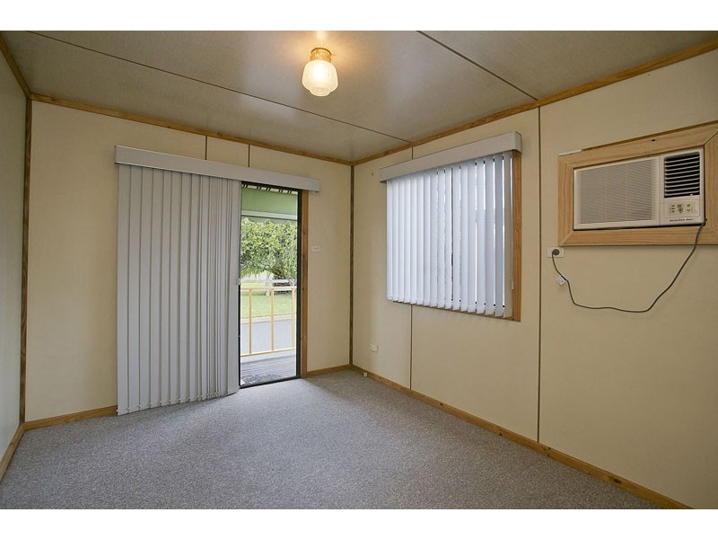 2/30 Mangano Place, Wanneroo WA 6065