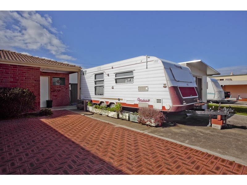 24/30 Mangano Place, Wanneroo WA 6065