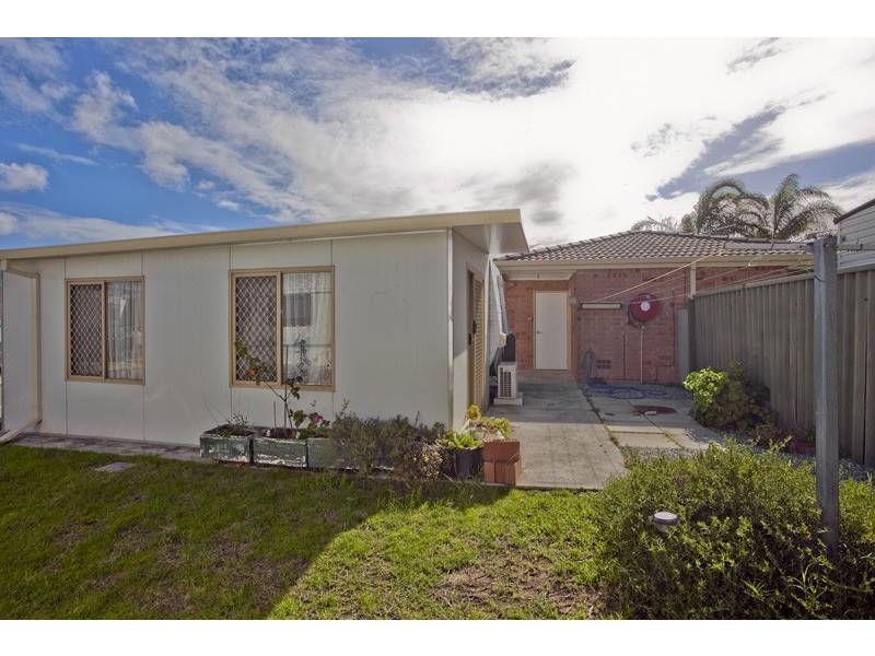 24/30 Mangano Place, Wanneroo WA 6065