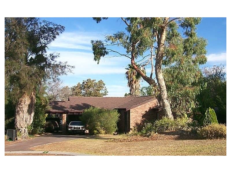 6 Kyle Court, Hamersley WA 6022