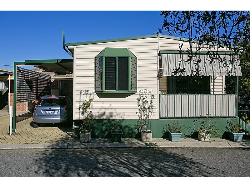 10/30 Mangano Place, Wanneroo WA 6065