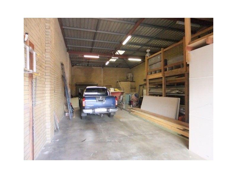 2/12 Prindiville Drive, Wangara WA 6065