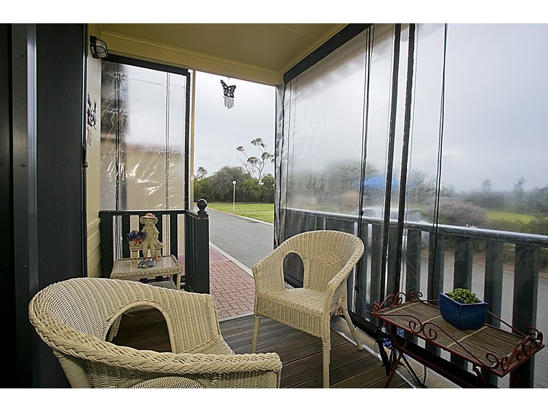 76/30 Mangano Place, Wanneroo WA 6065