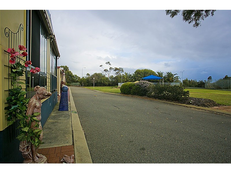 76/30 Mangano Place, Wanneroo WA 6065