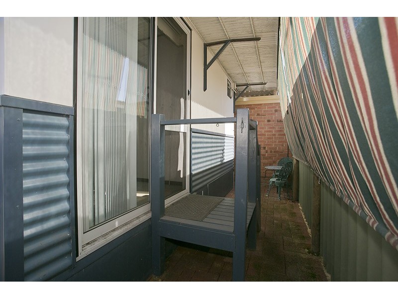 61/30 Mangano Place, Wanneroo WA 6065