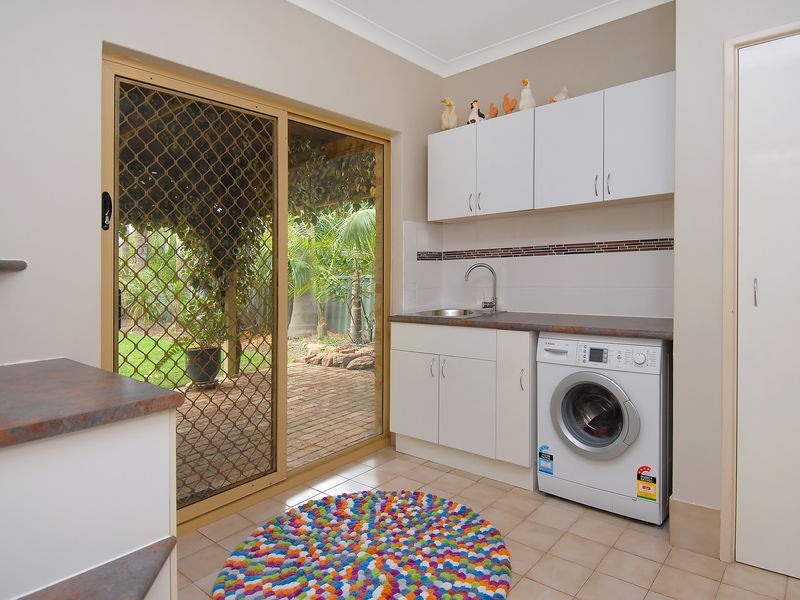 43 Louise Place, Wanneroo WA 6065