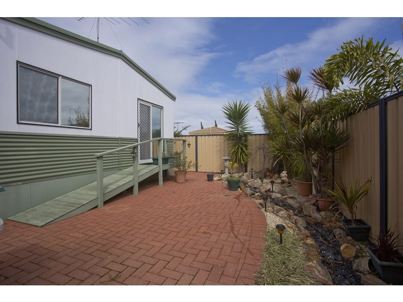 94/30 Mangano Place, Wanneroo WA 6065