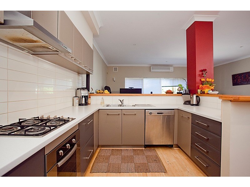 176B Alice Street, Doubleview WA 6018