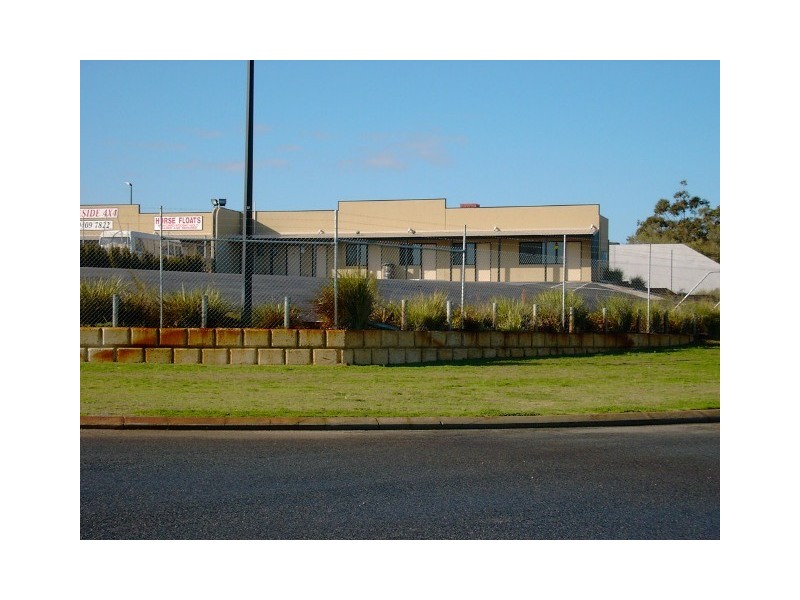 7 Uppill Place, Wangara WA 6065