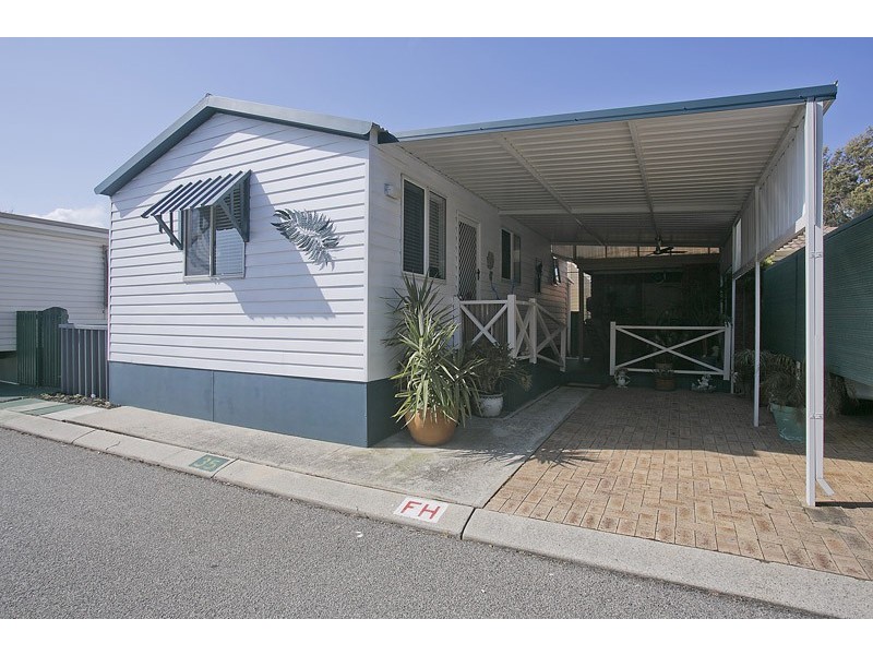 35/30 Mangano Place, Wanneroo WA 6065