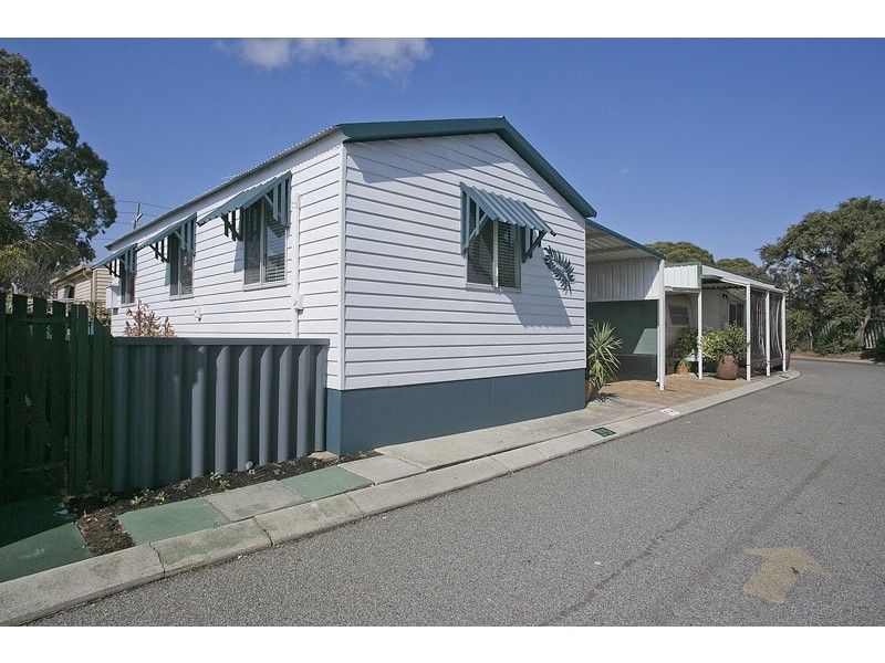 35/30 Mangano Place, Wanneroo WA 6065