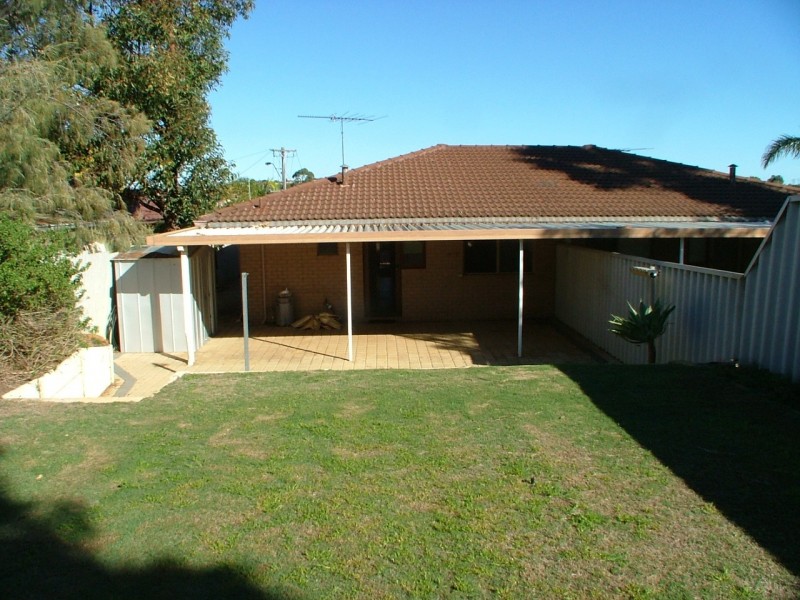 7B Deepdene Close, Heathridge WA 6027