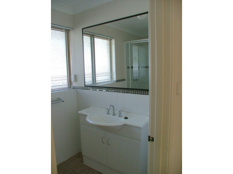 7B Deepdene Close, Heathridge WA 6027