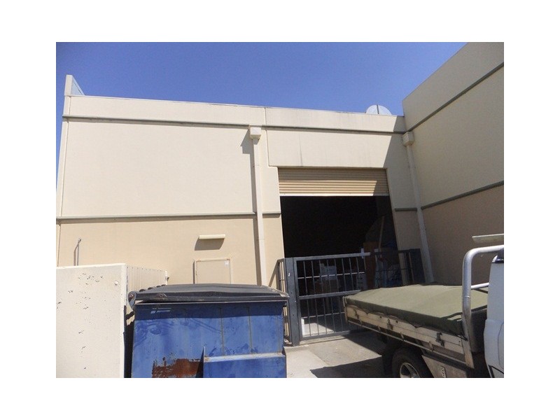 2/2 Welsh Place, Landsdale WA 6065