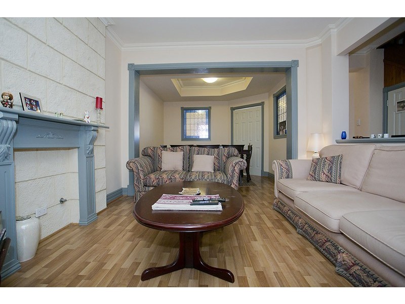 1/198 Lakeside Drive, Joondalup WA 6027