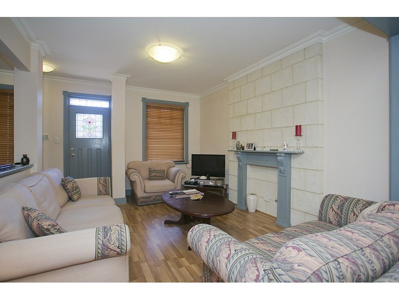 1/198 Lakeside Drive, Joondalup WA 6027