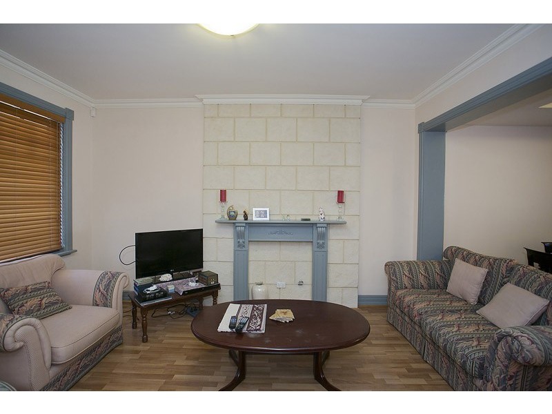1/198 Lakeside Drive, Joondalup WA 6027