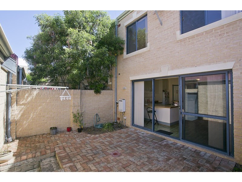 1/198 Lakeside Drive, Joondalup WA 6027