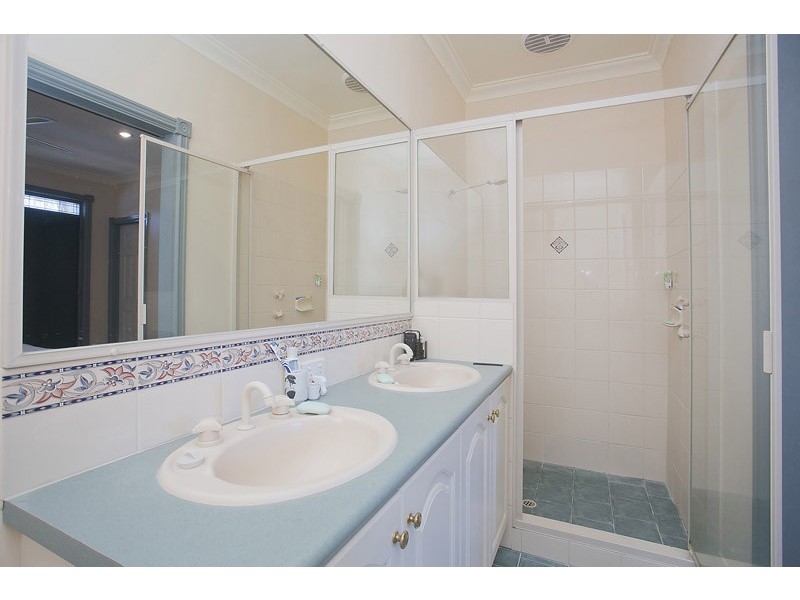 1/198 Lakeside Drive, Joondalup WA 6027