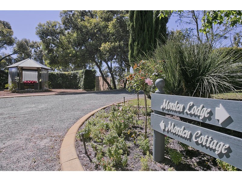 95 Colonial Circle, Gnangara WA 6077