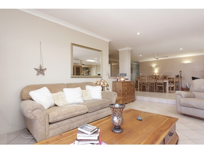 105 Contour Drive, Mullaloo WA 6027