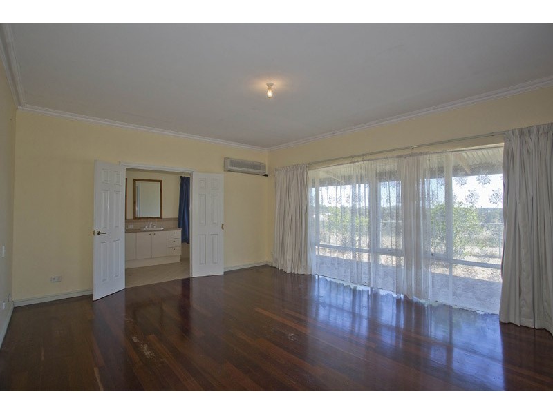 66 Pinecrest Way, Gnangara WA 6077