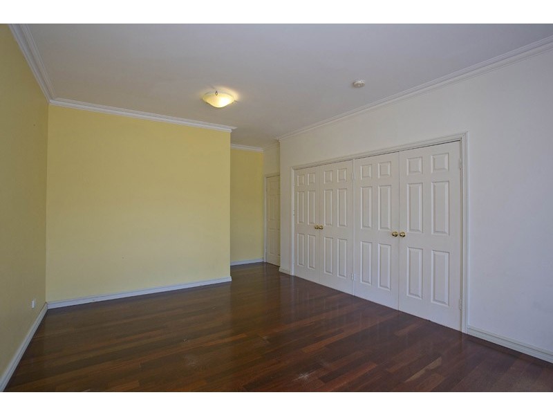 66 Pinecrest Way, Gnangara WA 6077