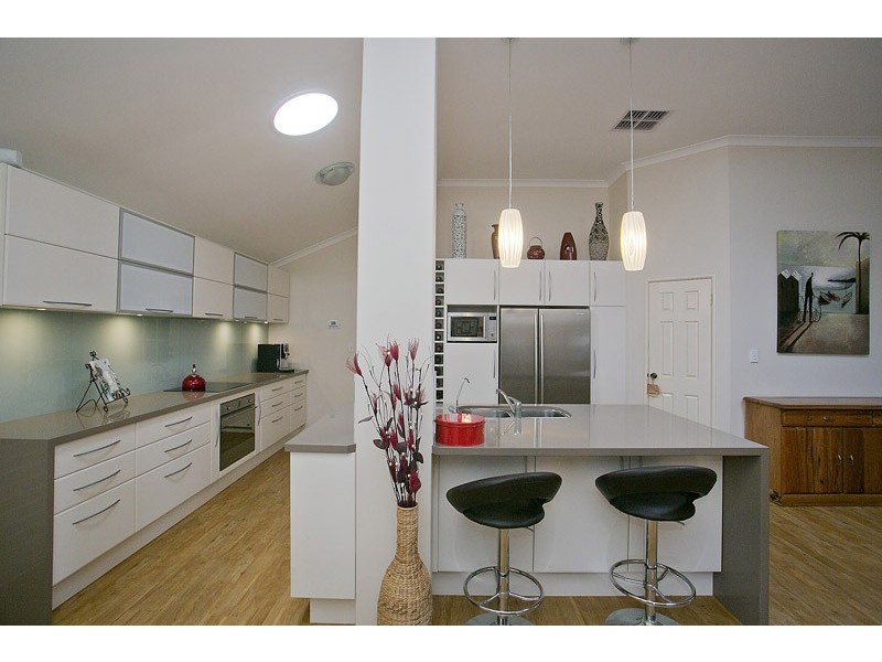 7 Coate Lane, Landsdale WA 6065