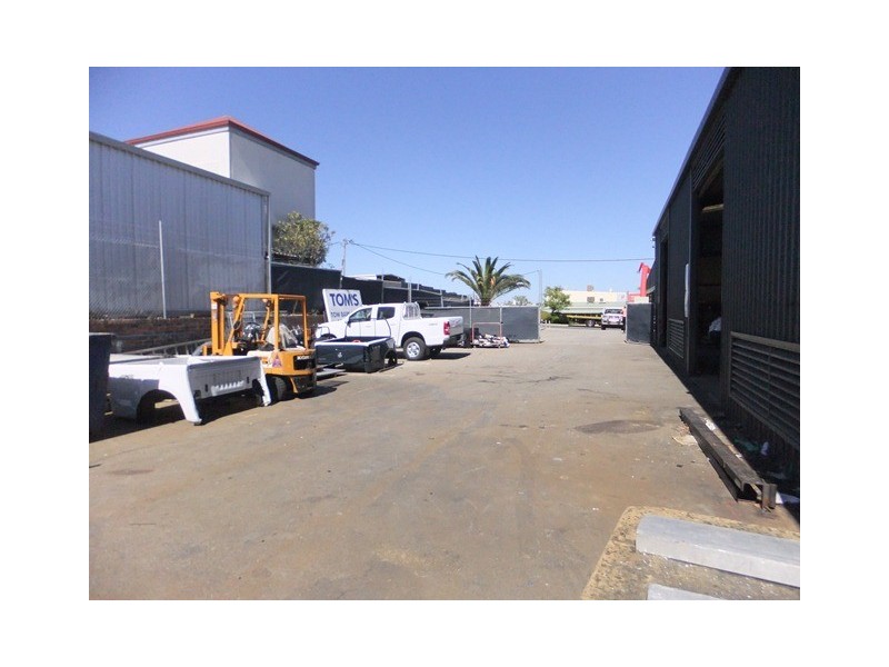 1 Pappas Street, Wangara WA 6065