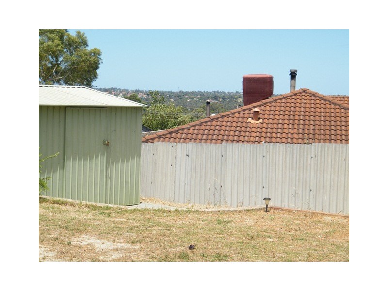 17 Lalina Way, Wanneroo WA 6065