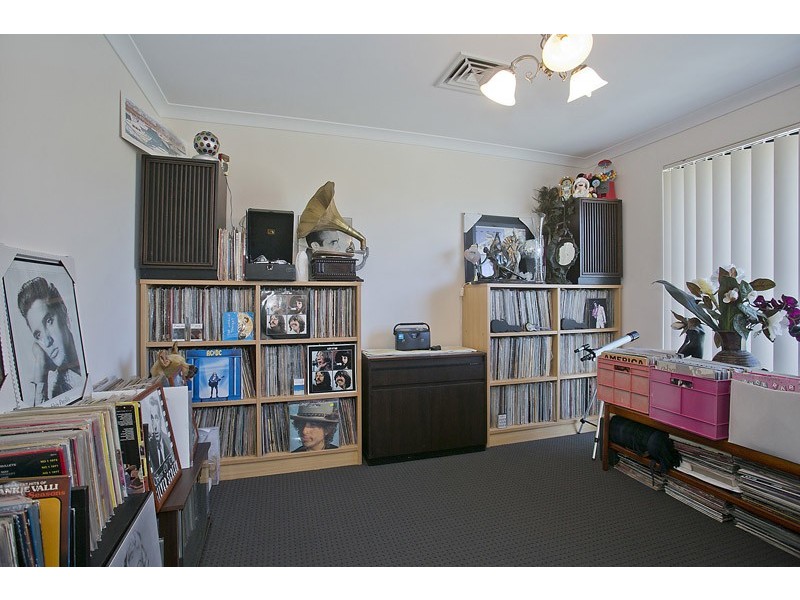 33 Vinciullo Way, Sinagra WA 6065