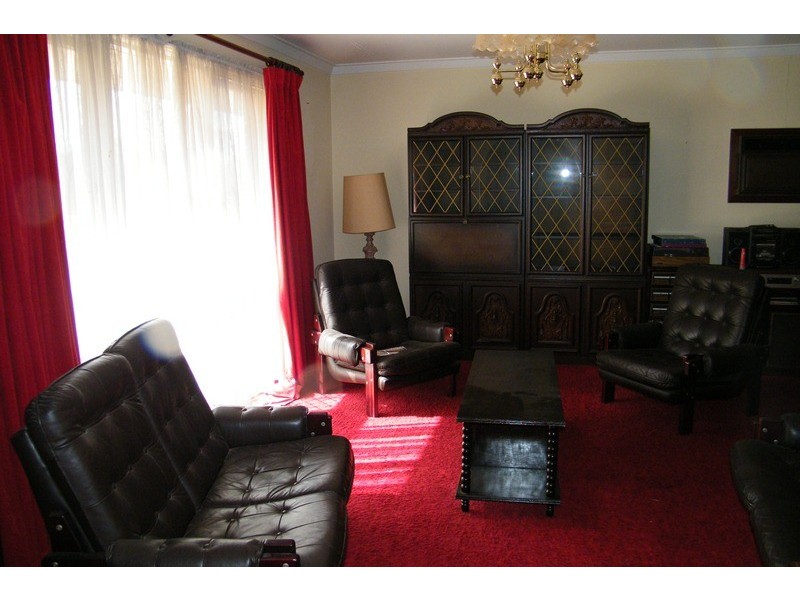 244 Erindale Road, Hamersley WA 6022