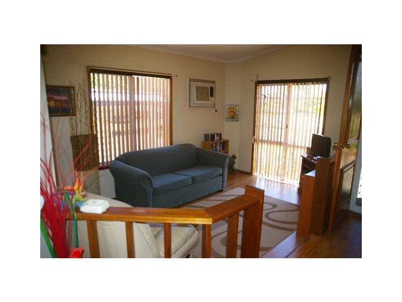 118/91 Benara Road, Caversham WA 6055