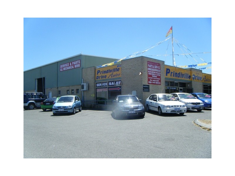 4 and 5/19 Prindiville Drive, Wangara WA 6065