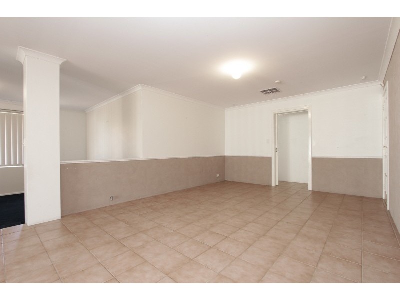 6 Hemmings Close, Clarkson WA 6030