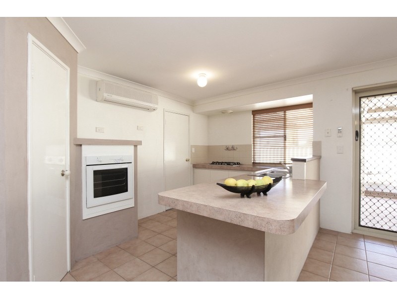6 Hemmings Close, Clarkson WA 6030