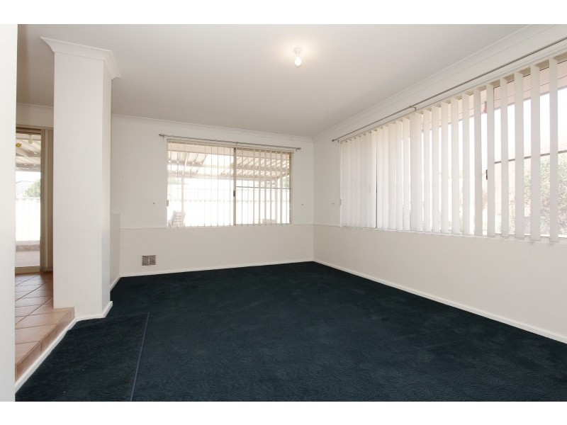 6 Hemmings Close, Clarkson WA 6030