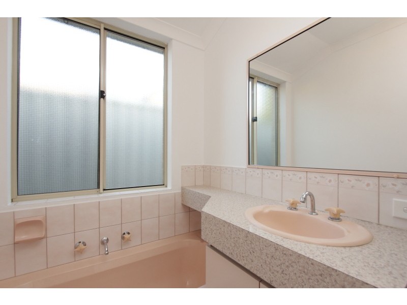 11 Esther Loop, Wanneroo WA 6065