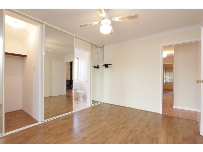 11 Esther Loop, Wanneroo WA 6065