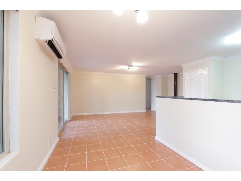 11 Esther Loop, Wanneroo WA 6065