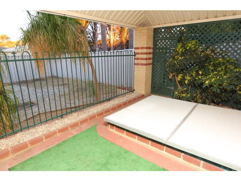 11 Esther Loop, Wanneroo WA 6065