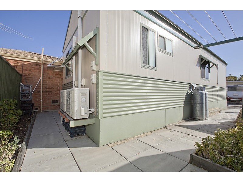 33/30 Mangano Place, Wanneroo WA 6065