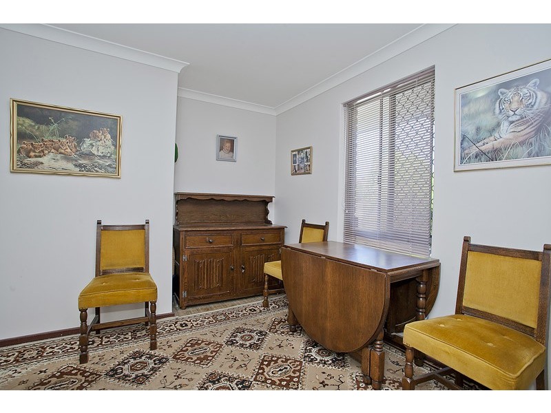 17 Wayfarer Road, Heathridge WA 6027