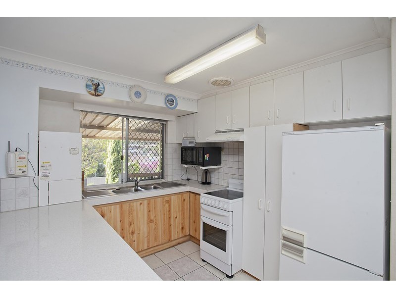 17 Wayfarer Road, Heathridge WA 6027